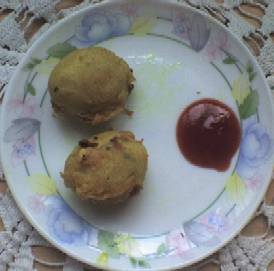 Aaloo Chop - Matar Stuffed       