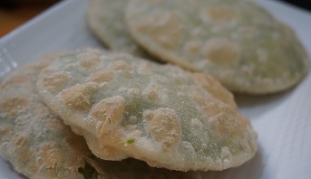 Matar Kachori     